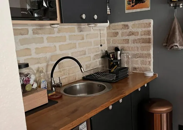 Appartement convivial à Équemauville de 36 m² avec jardin 3* Équemauville